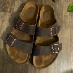 Men’s Birkenstocks. Arizona Soft Footbed.